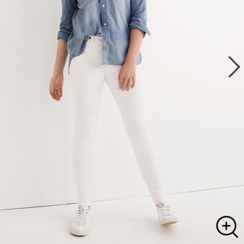 Madewell 9" Mid-Rise Skinny Jeans in Pure White